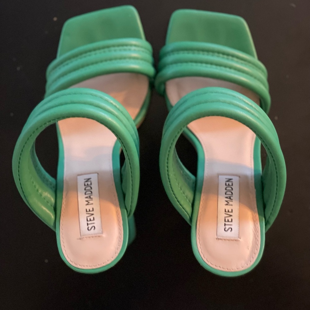 Steve Madden Women's Green Sandals